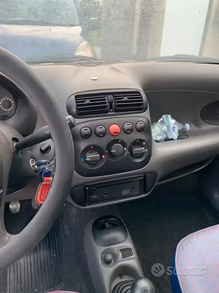 Usata Fiat Seicento 39 CV (28 kW) 1999 Verde Utilitaria