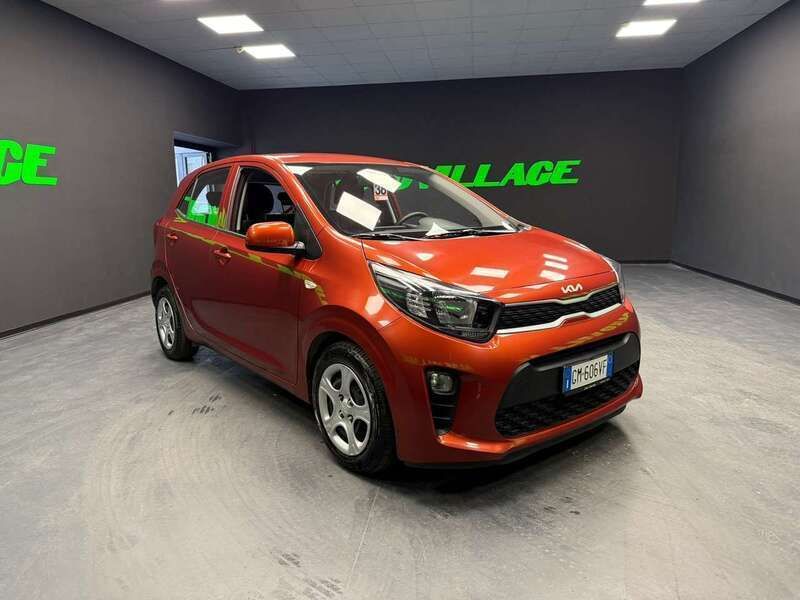 Arancione Usata 2023 Kia Picanto Style Due volumi | 8800 € (Super prezzo) - Immagine 1/4