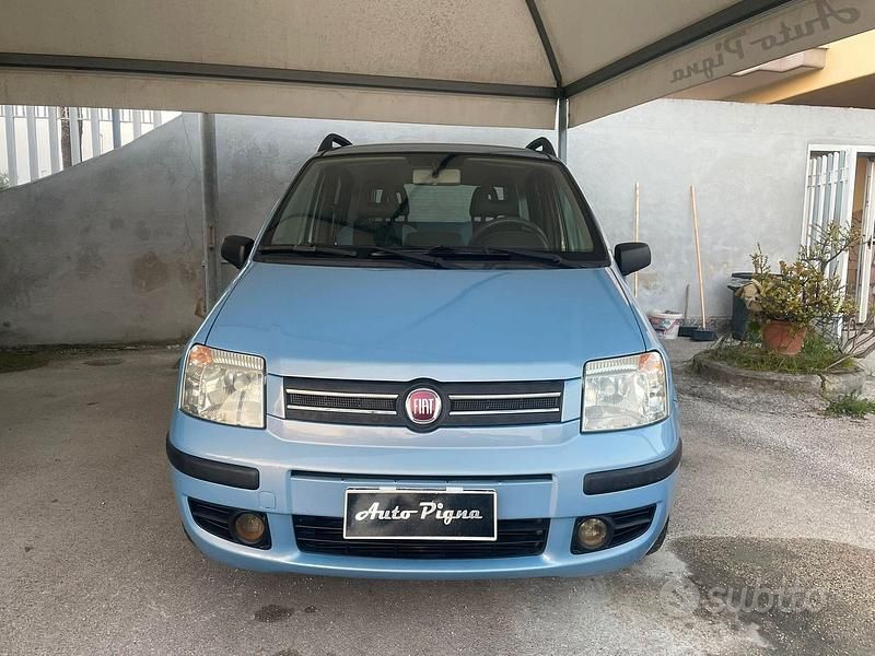 Usata Fiat Panda Emotion 60 CV (44 kW) 2007 Blu Berlina