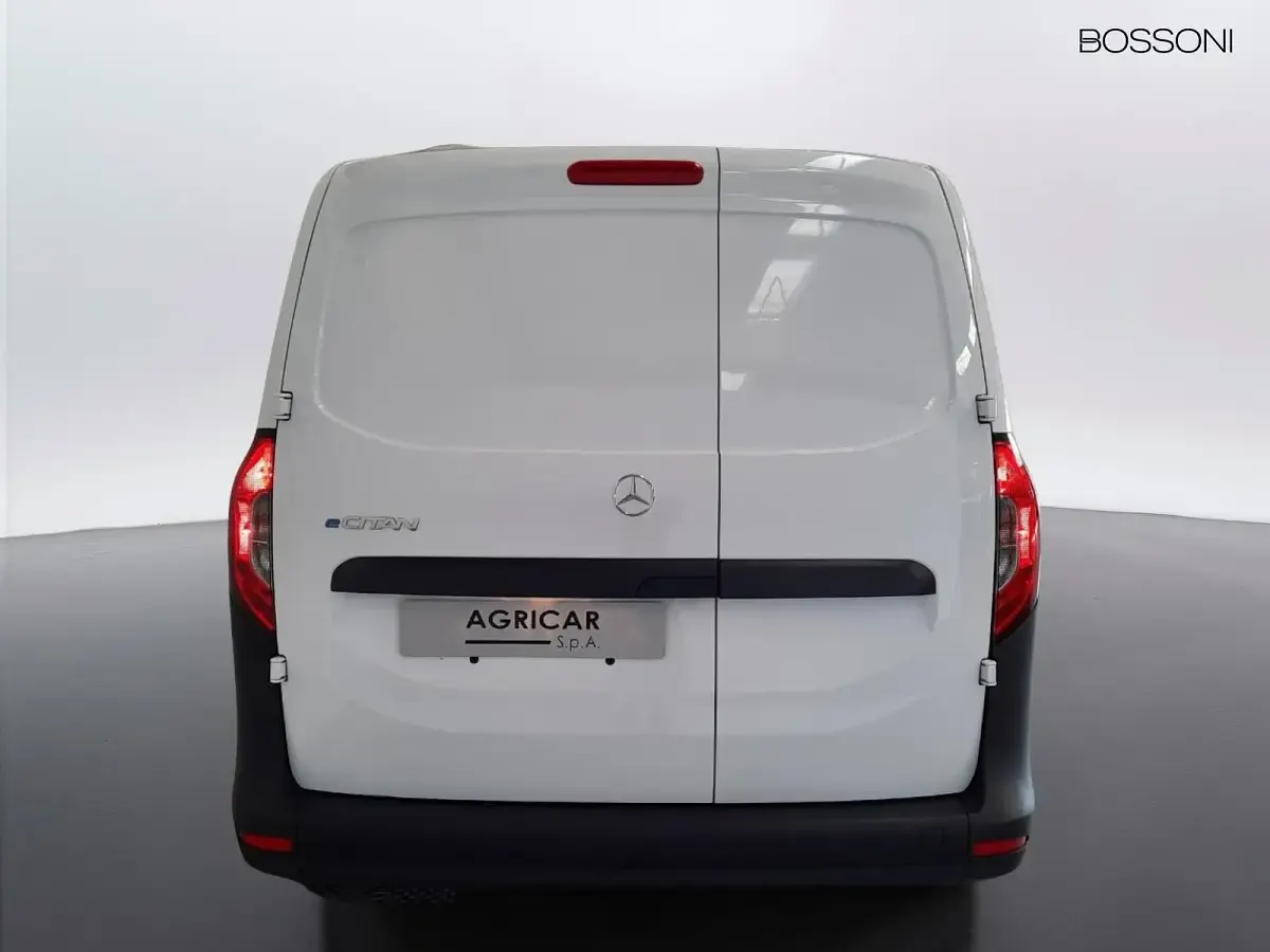 Usata Mercedes eCitan 50 kW (69 CV) 2024 Bianco Furgone