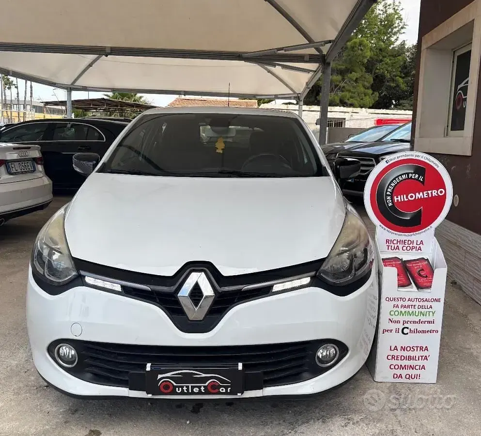 Usata Renault Clio IV 75 CV (55 kW) 2015 Bianco Berlina