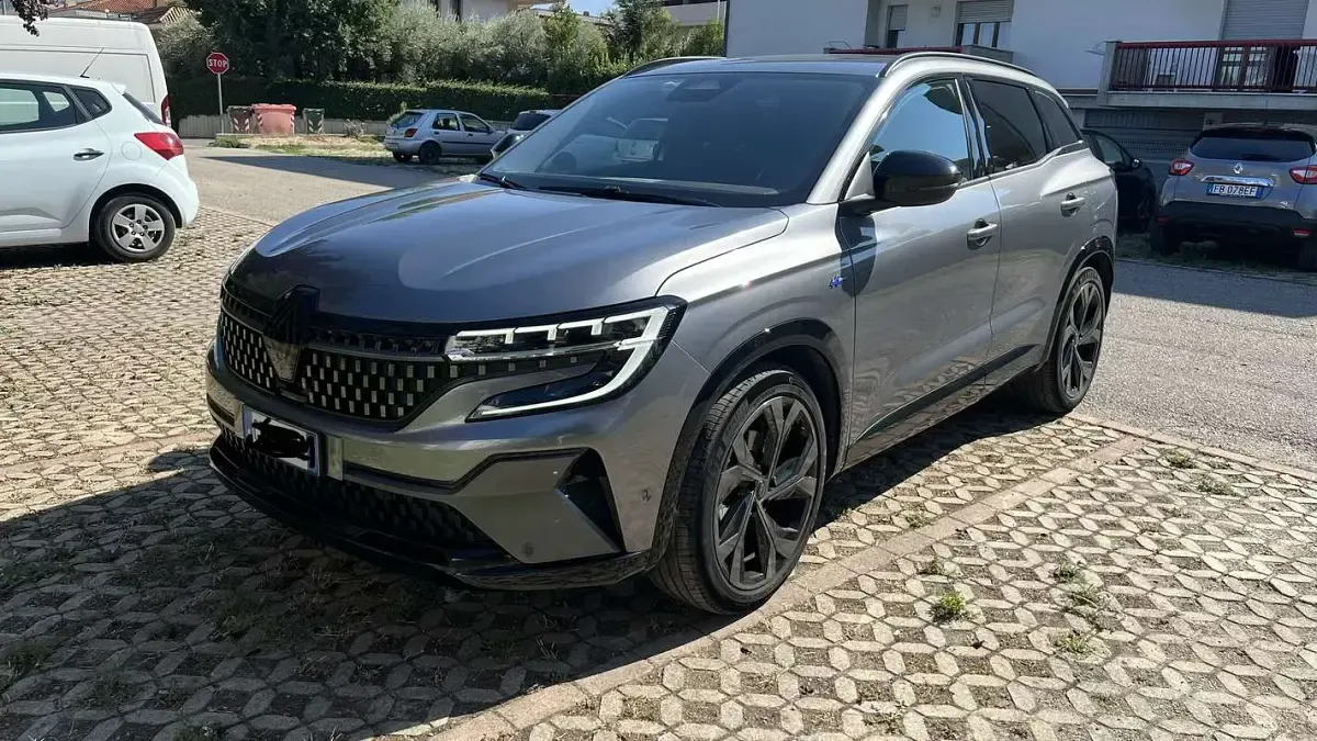 Usata Renault Austral Techno Esprit Alpine 131 CV (96 kW) 2023 SUV