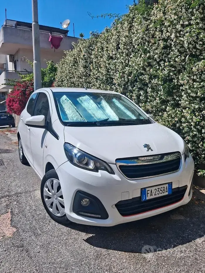 Usata Peugeot 108 69 CV (50 kW) 2015 Bianco Berlina