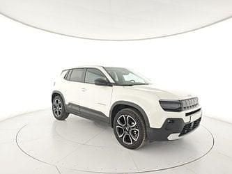 Usata Jeep Avenger Summit 101 CV (74 kW) 2025 Grigio scuro SUV