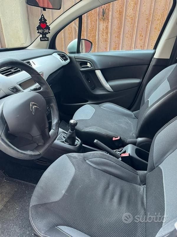 Usata Citroën C3 60 CV (44 kW) 2012 Grigio Berlina