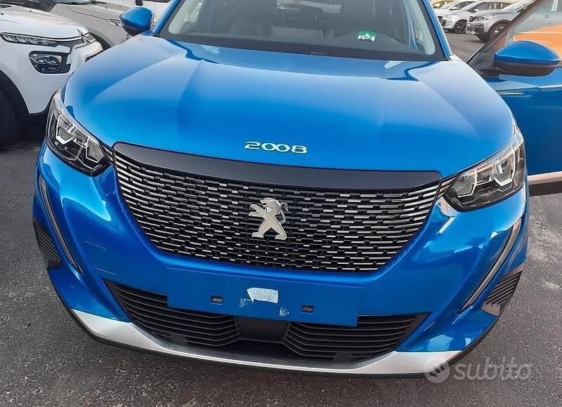 Usata Peugeot 2008 101 CV (74 kW) 2020 Blu SUV