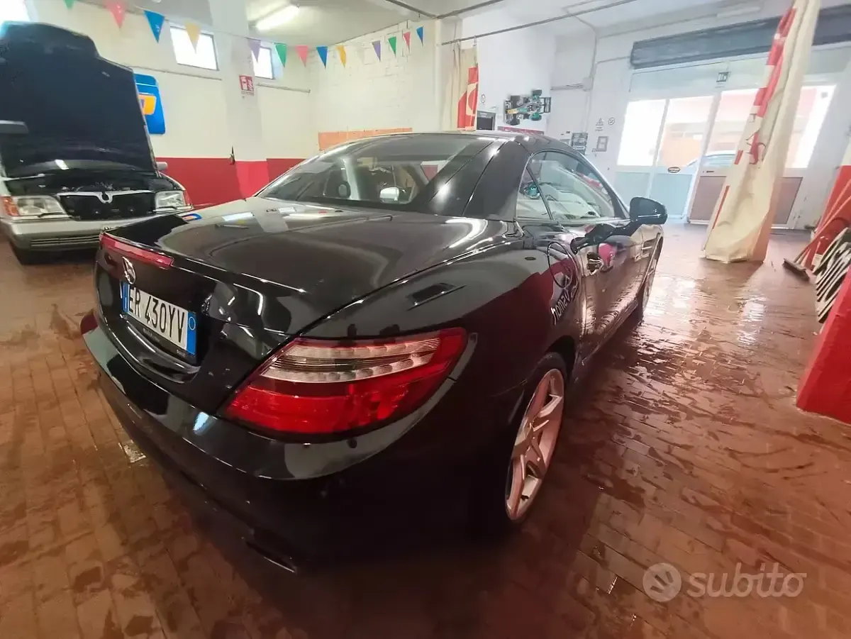 Usata Mercedes SLK200 184 CV (135 kW) 2013 Nero Cabrio