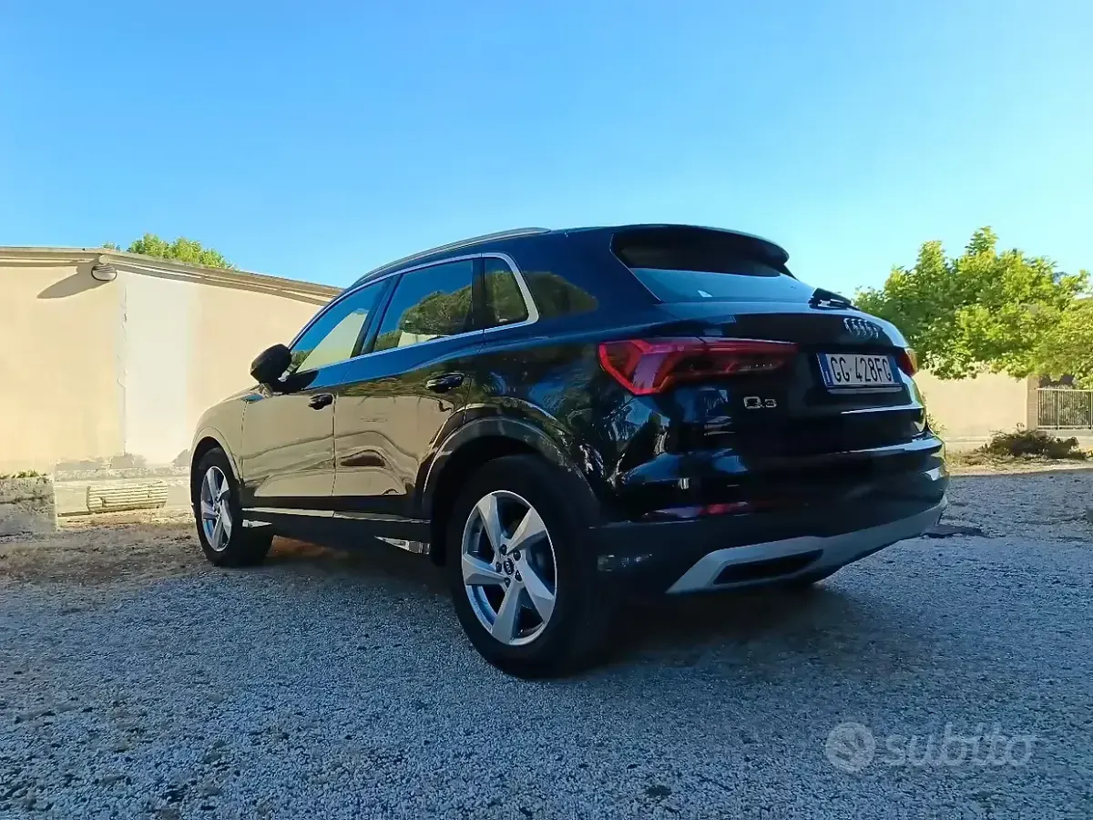 Usata Audi Q3 Advanced 150 CV (110 kW) 2021 Nero SUV