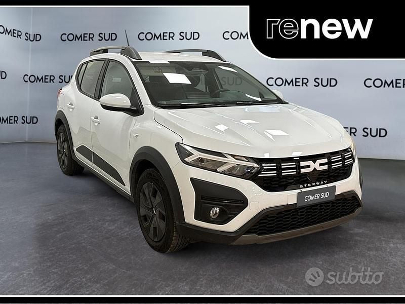 Usata Dacia Sandero Stepway 91 CV (66 kW) 2025 Bianco Monovolume