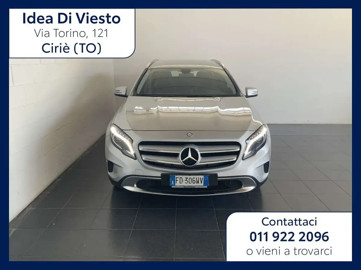 Usata Mercedes GLA200 136 CV (100 kW) 2015 Argento met SUV