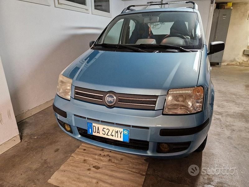 Usata 2006 Fiat Panda Utilitaria | 800 € (Super prezzo) - Immagine 1/4
