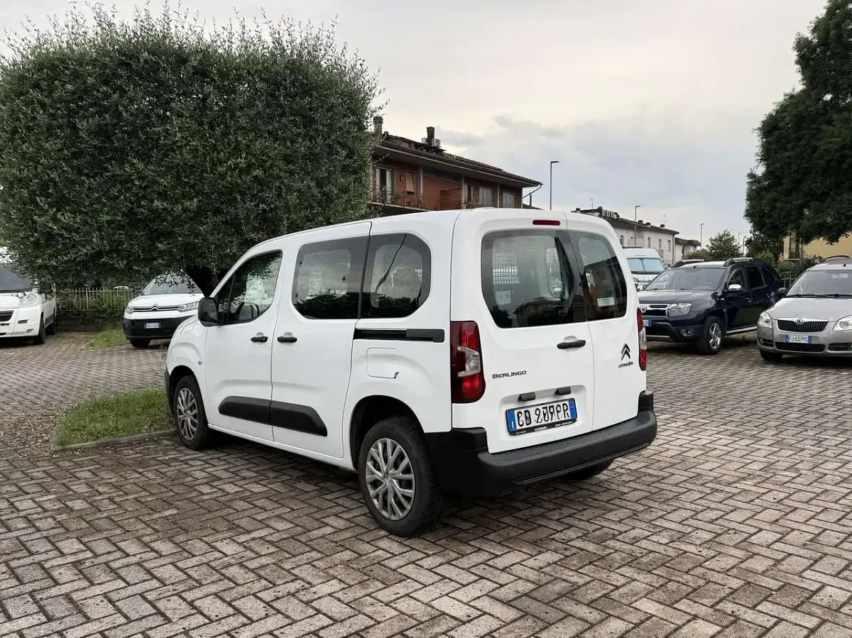 Usata Citroën e-Berlingo 101 CV (74 kW) 2021 Bianco Monovolume