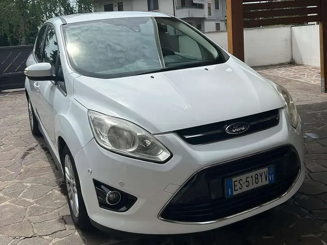Usata Ford C-MAX Titanium 116 CV (85 kW) 2013 Bianco Monovolume