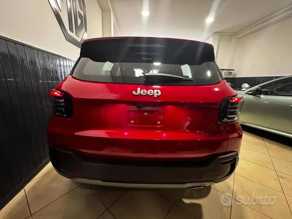 Nuova Jeep Avenger Altitude 101 CV (74 kW) 2026 Rosso SUV