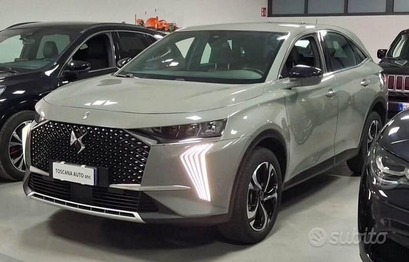 Grigio Usata 2023 DS Automobiles DS7 Crossback Bastille SUV | 25.499 € (Super prezzo) - Immagine 1/4