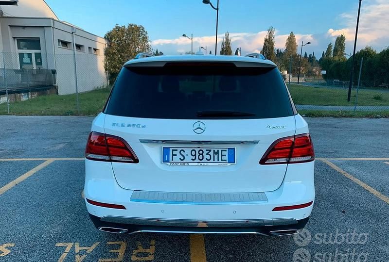 Usata Mercedes GLE250 204 CV (150 kW) 2018 Bianco Berlina