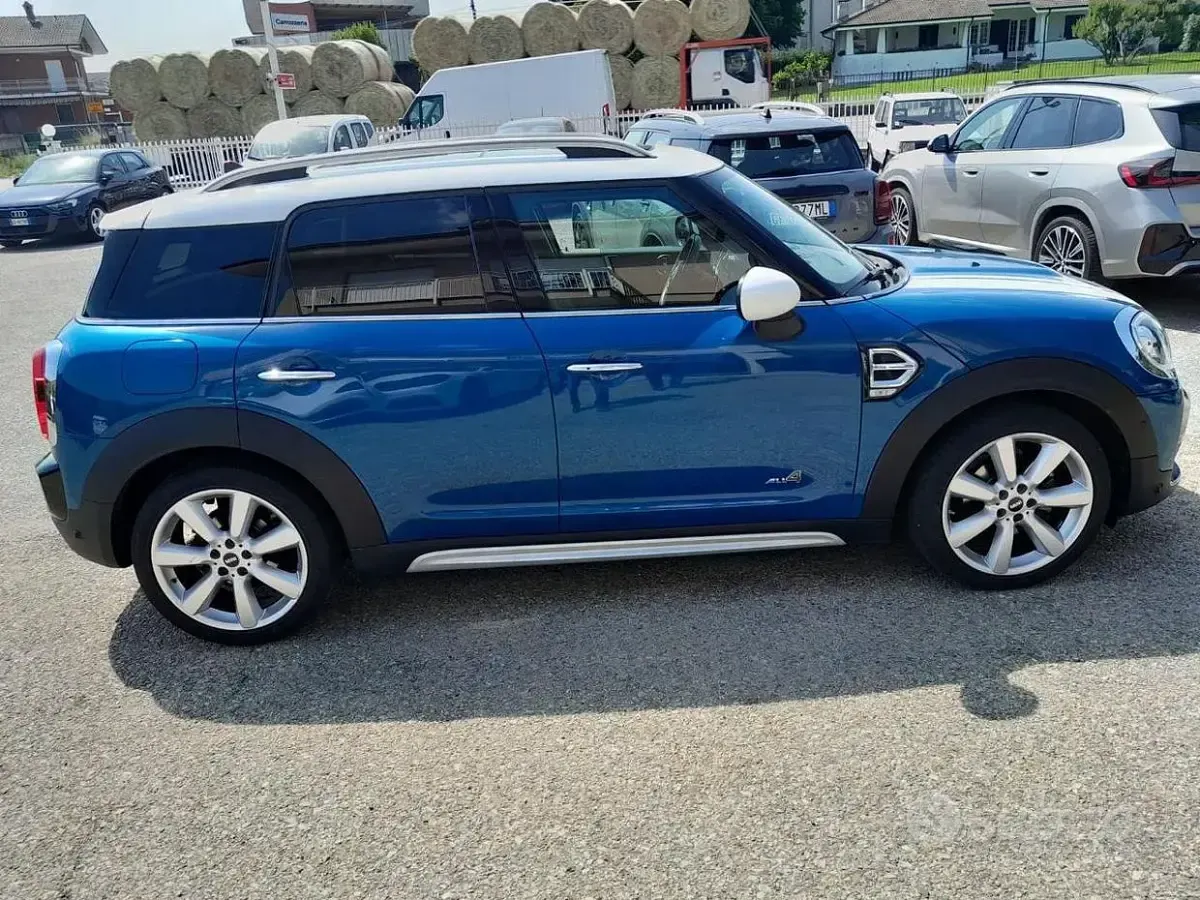 Usata Mini Cooper D Countryman Hype 150 CV (110 kW) 2017 Bluazzurro SUV