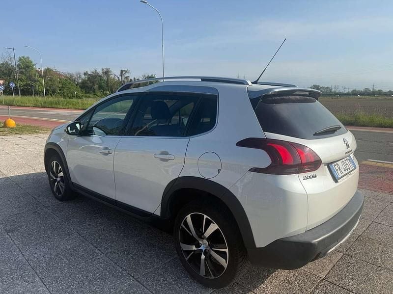 Usata Peugeot 2008 Allure 110 CV (80 kW) 2018 Bianco SUV