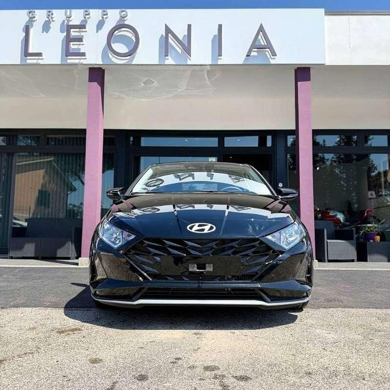 Nuova Hyundai i20 101 CV (74 kW) 2026 Phantom black Utilitaria