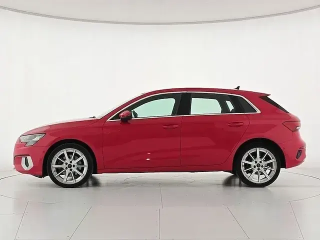 Usata Audi A3 Advanced 150 CV (110 kW) 2021 Y1 rosso tango metallizzato Berlina