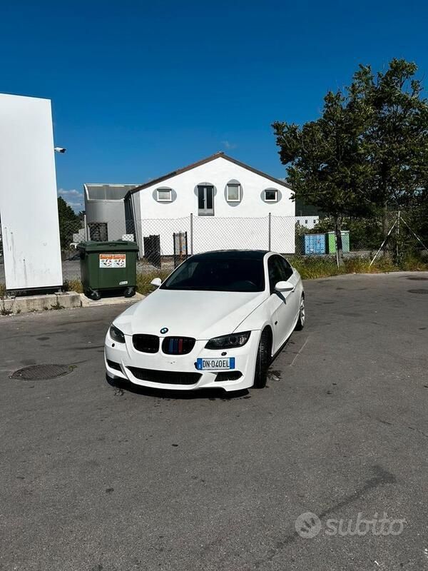 Usata BMW 320 177 CV (130 kW) 2008 Coupé