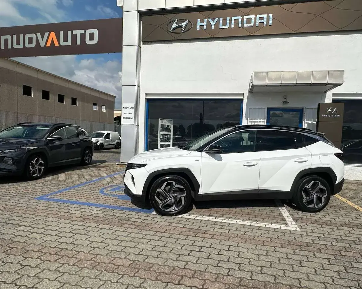 Usata Hyundai Tucson 179 CV (131 kW) 2022 Bianco SUV