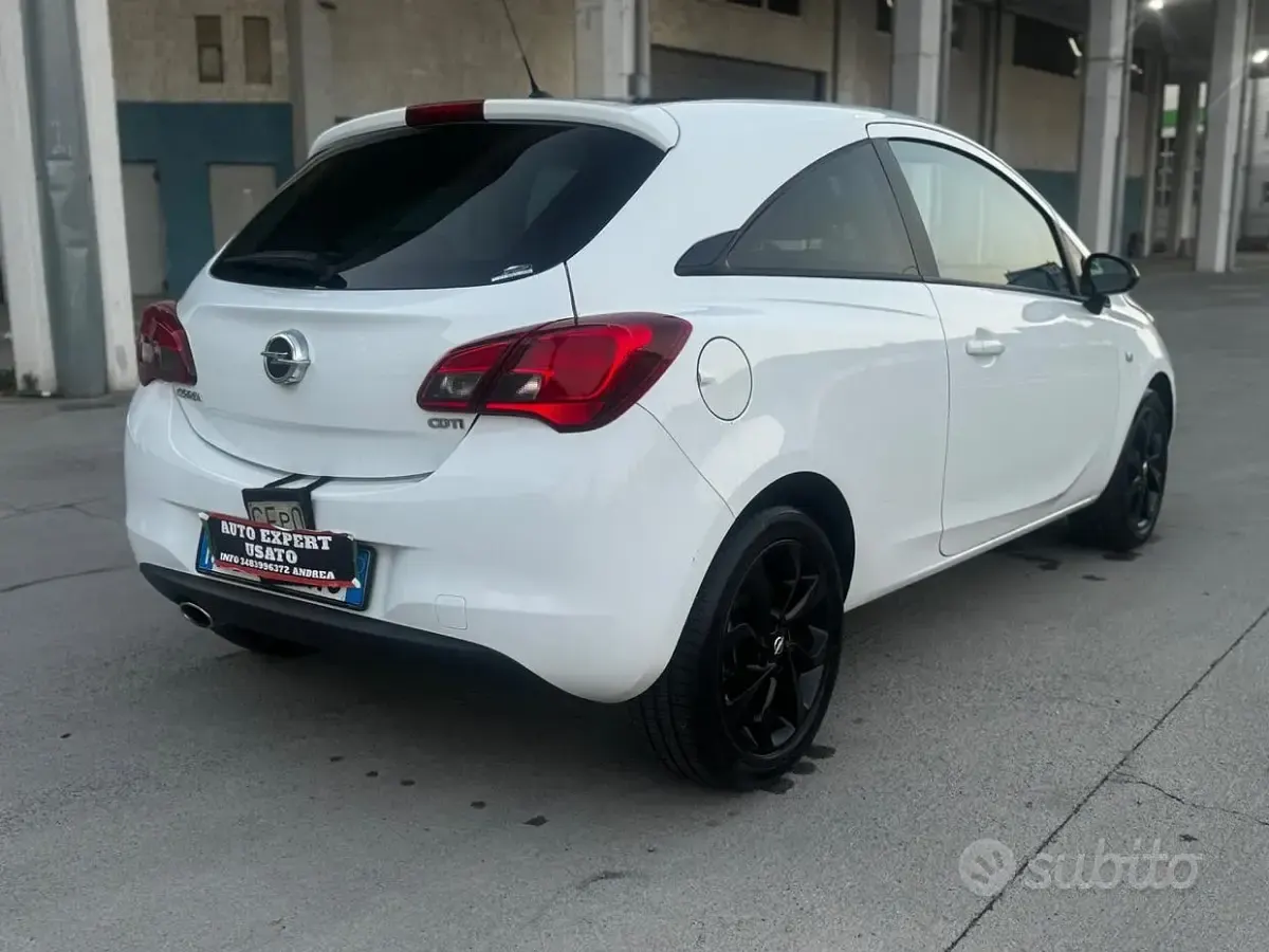 Usata Opel Corsa S 75 CV (55 kW) 2015 Bianco Utilitaria