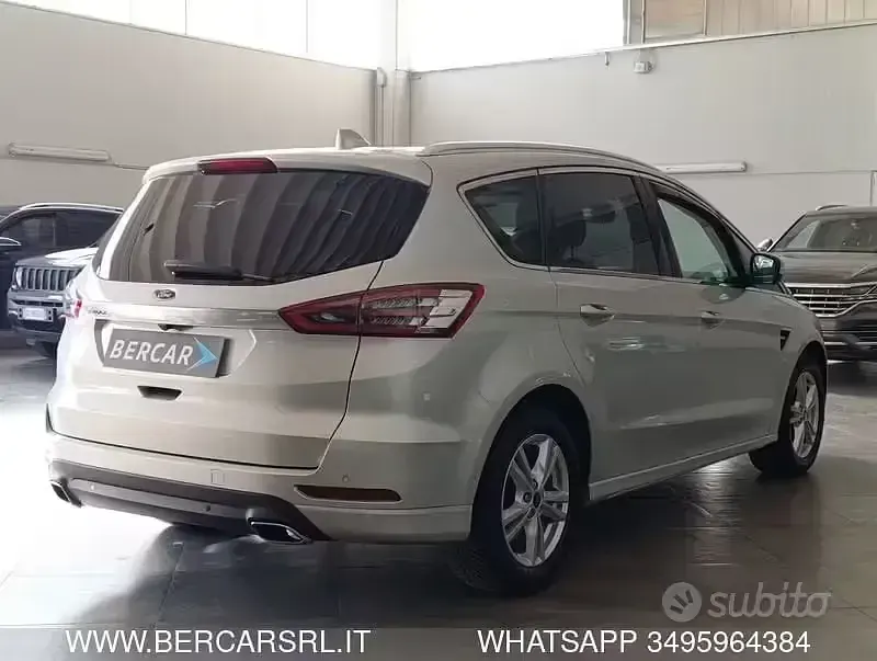 Usata Ford S-MAX S 150 CV (110 kW) 2022 Grigio Monovolume