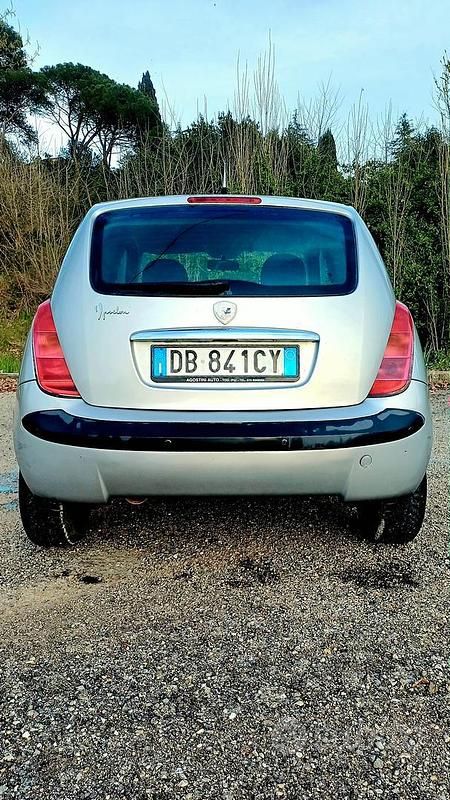 Usata Lancia Ypsilon 2006 Utilitaria