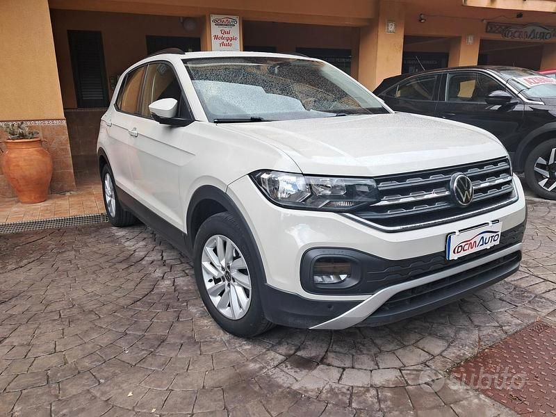Usata VW T-Cross Style 110 CV (80 kW) 2023 Beige SUV