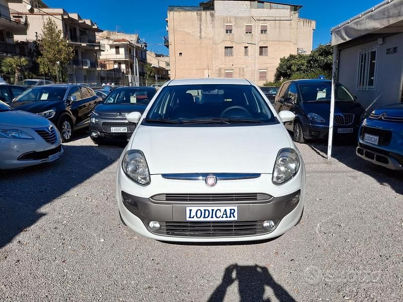 Usata Fiat Punto Evo S 75 CV (55 kW) 2010 Bianco Utilitaria