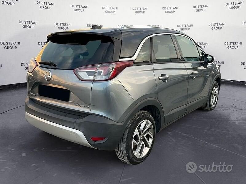 Usata Opel Crossland X Innovation 99 CV (72 kW) 2018 Grigio SUV