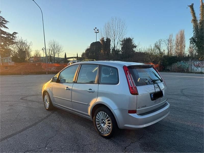 Usata Ford C-MAX Titanium 145 CV (106 kW) 2010 Grigio Monovolume