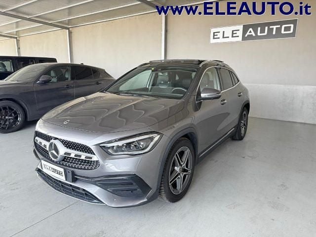 Usata Mercedes GLA200 Premium Plus 163 CV (119 kW) 2022 Grigio scuro SUV