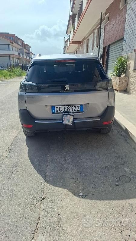 Usata Peugeot 5008 2021 Grigio SUV