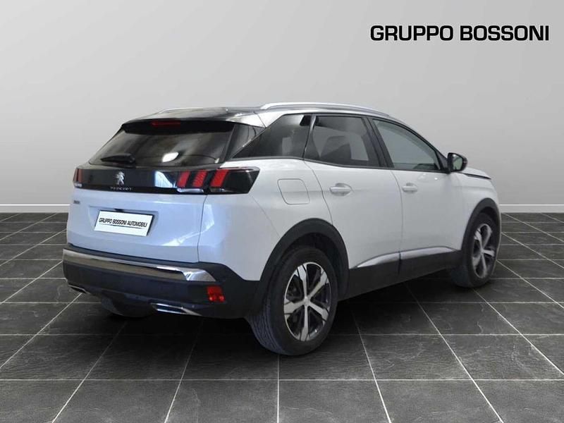 Usata Peugeot 3008 Allure 131 CV (96 kW) 2019 Bianco SUV