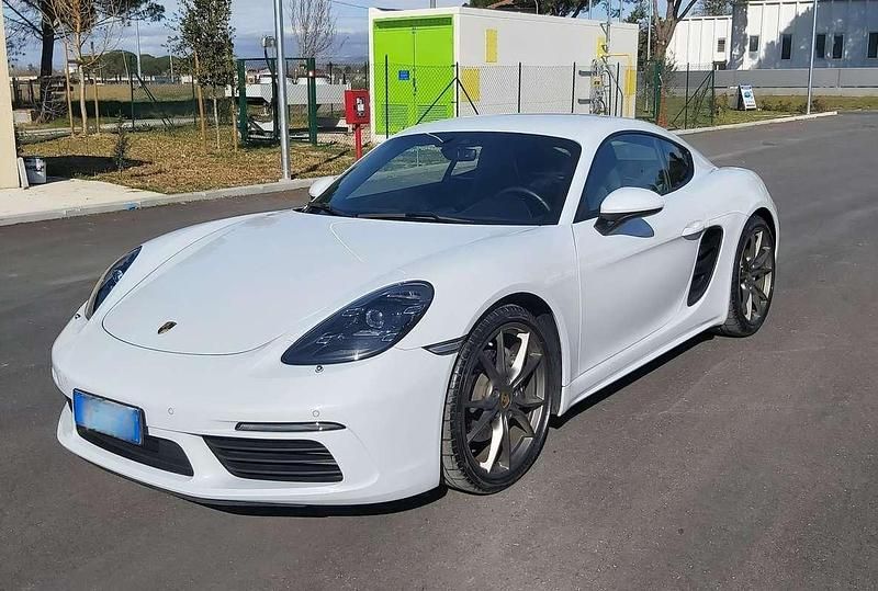 Usata Porsche 718 Cayman Chrono 299 CV (219 kW) 2018 Coupé
