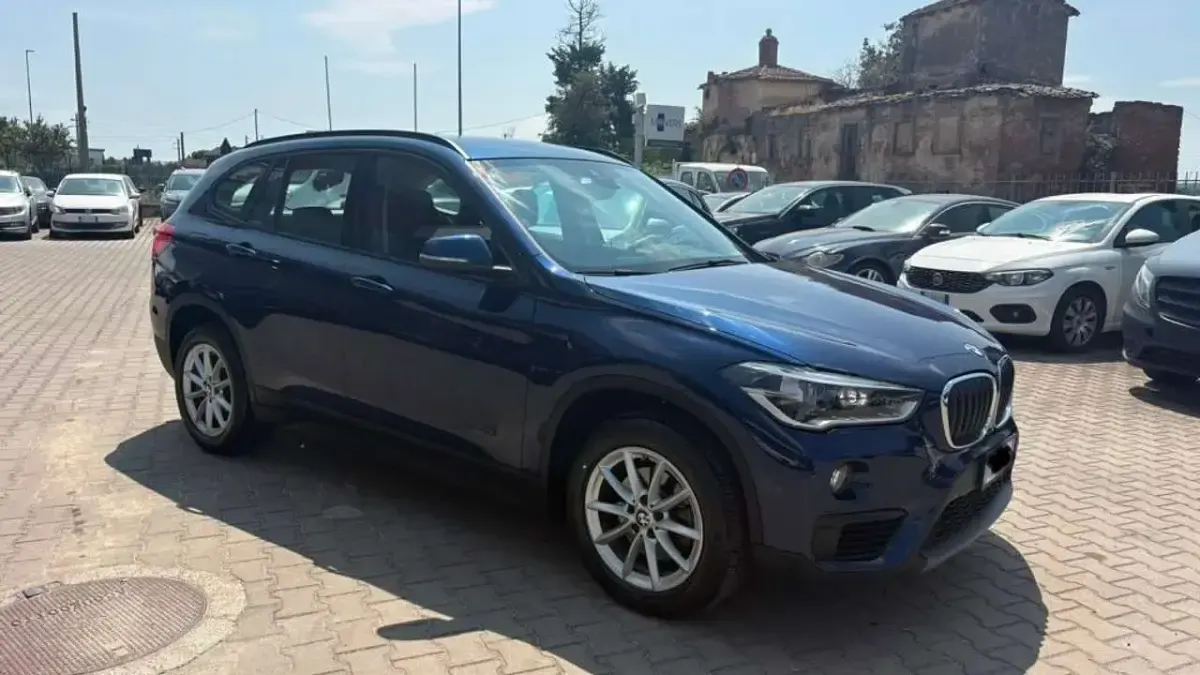 Usata BMW X1 Advantage 150 CV (110 kW) 2019 Blu SUV
