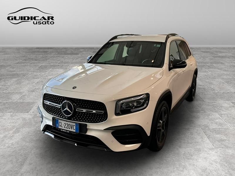 Nero Usata 2023 Mercedes GLB200 Premium SUV | 36.800 € (Buon prezzo) - Immagine 1/4