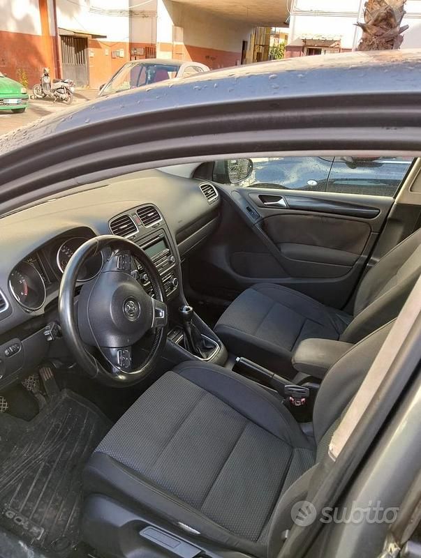 Usata VW Golf VI 2011 Grigio Utilitaria