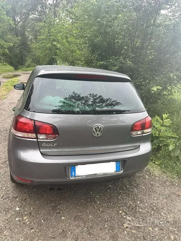 Usata VW Golf VI 122 CV (89 kW) 2009 Grigio Utilitaria