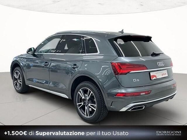 Usata Audi Q5 S-Line 204 CV (150 kW) 2024 Grigio daytona perlato SUV
