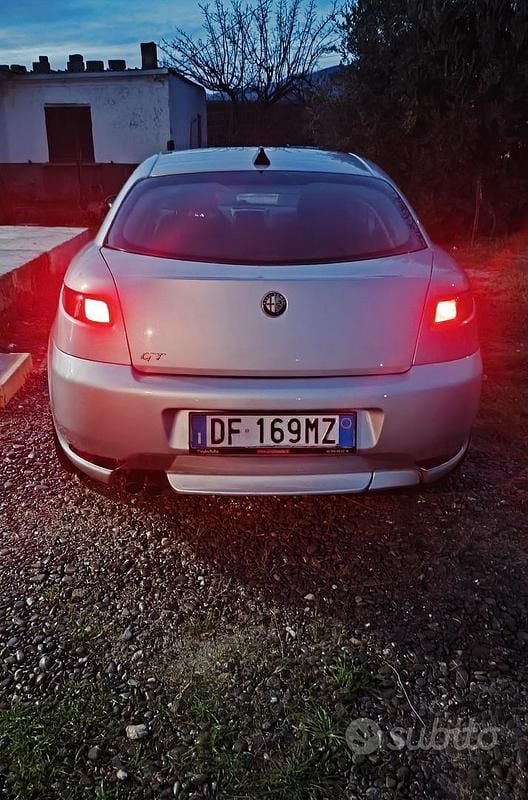 Usata Alfa Romeo GT 150 CV (110 kW) 2008 Coupé