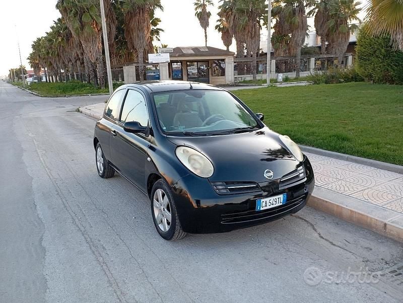 Usata Nissan Micra 2004 Nero Utilitaria