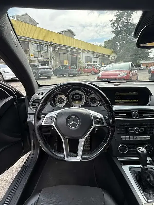 Usata Mercedes C180 AMG 156 CV (114 kW) 2012 Coupé