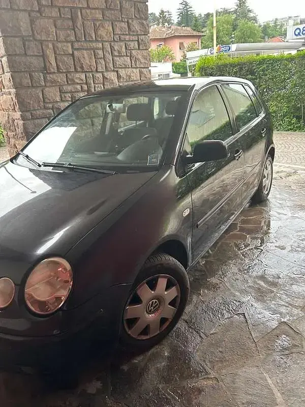 Usata VW Polo 75 CV (55 kW) 2004 Nero Utilitaria
