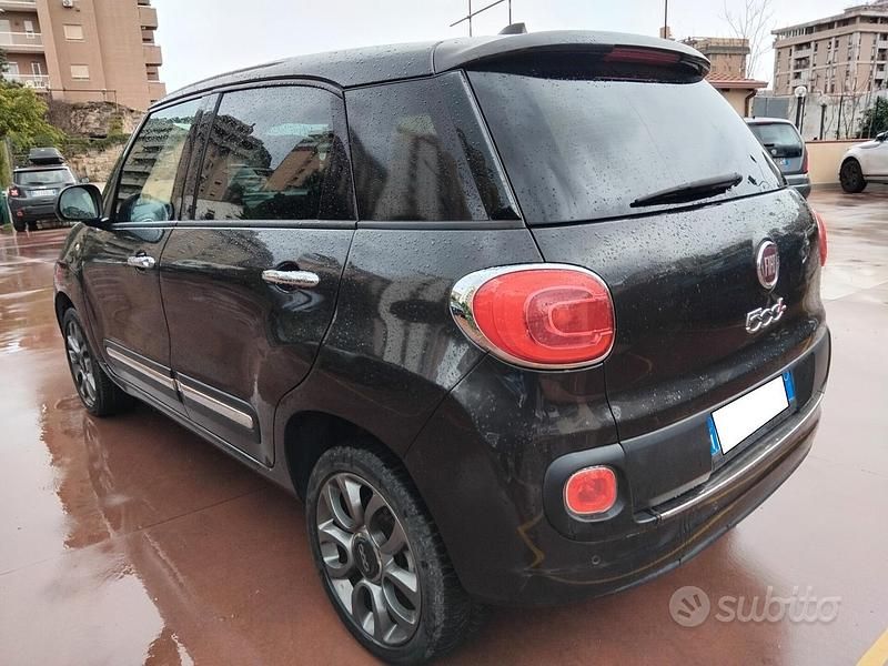 Nero Usata 2014 Fiat 500L Monovolume | 5899 € (Buon prezzo) - Immagine 1/4