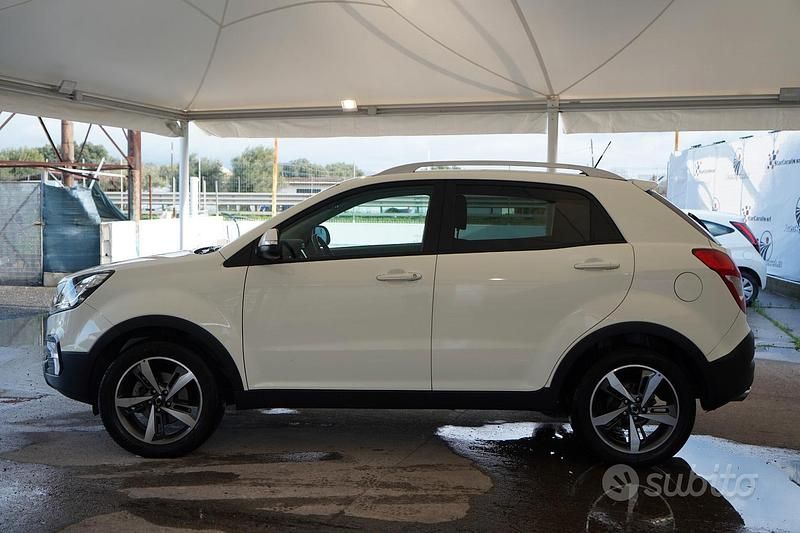Usata Ssangyong (KGM) Korando 178 CV (130 kW) 2018 Bianco SUV