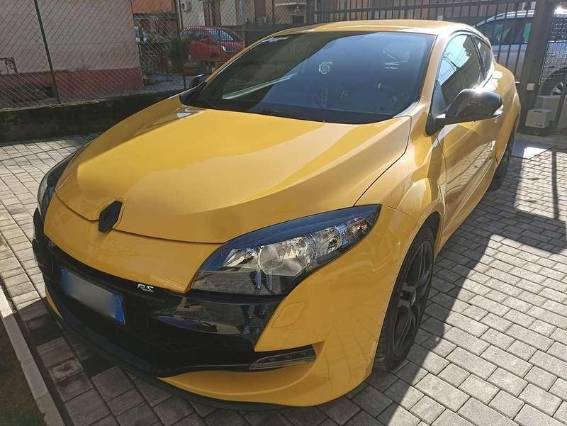 Usata Renault Mégane Coupé R.S. 250 CV (183 kW) 2011 Giallo Coupé