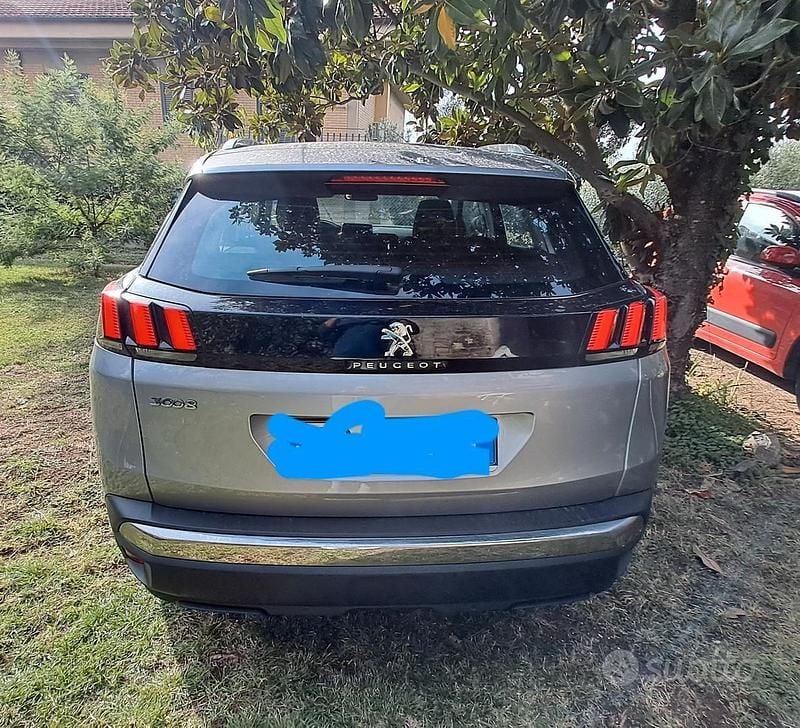 Usata Peugeot 3008 Business-Line 130 CV (95 kW) 2020 Grigio SUV